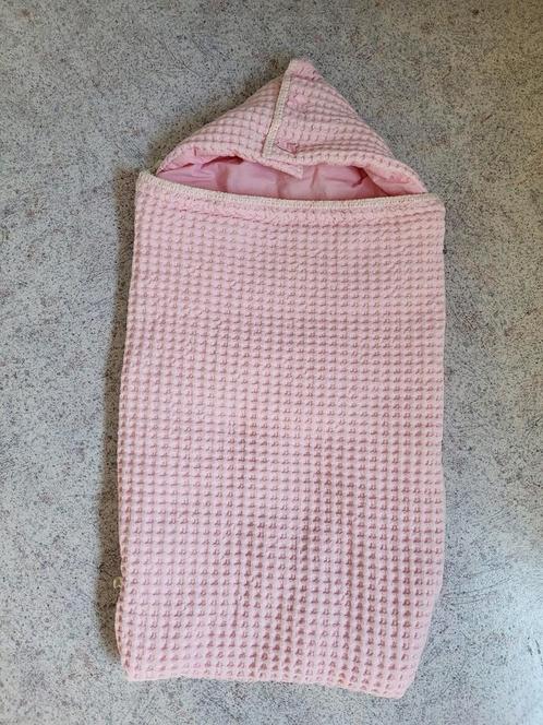 Licht roze wafel Koeka voetenzak, Kinderen en Baby's, Dekens, Slaapzakjes en Inbakerproducten, Zo goed als nieuw, Overige typen