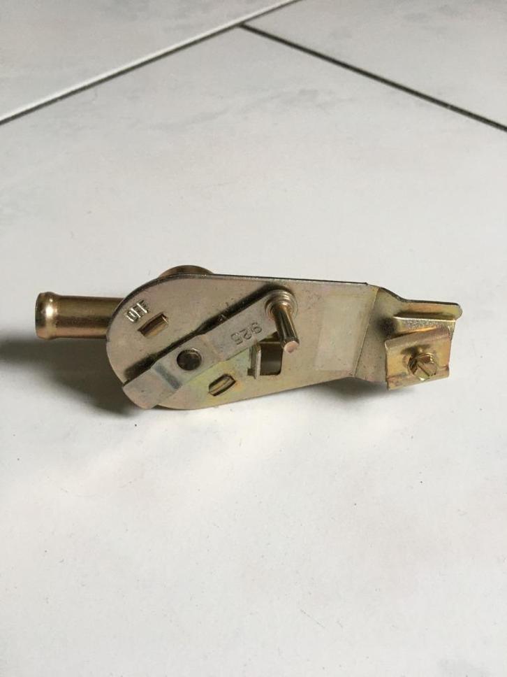 Te koop kachelkraan Dodge w200 d200 ramcharger rd200, Auto diversen, Overige Auto diversen, Ophalen of Verzenden