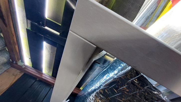 Nieuw hardhout raam kozijn + iso glas, Doe-het-zelf en Verbouw, Kozijnen en Schuifpuien, Nieuw, Raamkozijn, Hout, 75 tot 150 cm