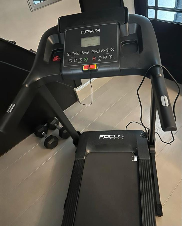 Focus Fitness Jet 4 iPlus Loopband - Zo goed als nieuw!, Sport en Fitness, Fitnessapparatuur, Zo goed als nieuw, Loopband, Benen