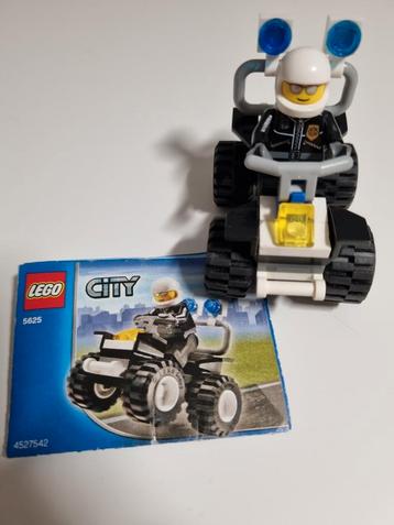 Lego City 5625 Politie quad beschikbaar voor biedingen