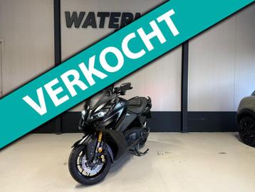 Yamaha Scooter TMAX 560 Tech MAX ABS 889 KM! NL MOTOR! NAP!  beschikbaar voor biedingen