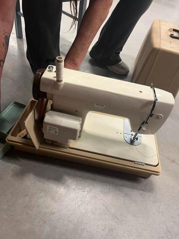 Brother VX 500 Naaimachine - Vintage! beschikbaar voor biedingen