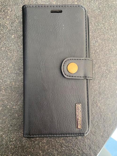 Telefoonhoesje iPhone 12 zwart z.g.a.n., Telecommunicatie, Mobiele telefoons | Hoesjes en Frontjes | Samsung, Zo goed als nieuw