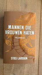 Stieg Larsson - Mannen die vrouwen haten, Stieg Larsson, Ophalen of Verzenden, Zo goed als nieuw