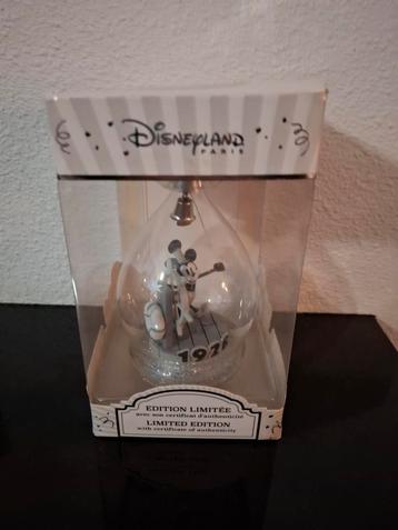 Disney kerst ornament steamboat willy beschikbaar voor biedingen