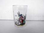 Asterix en Obelix Knuffelen elkaar Glas, Verzamelen, Ophalen of Verzenden, Asterix en Obelix, Zo goed als nieuw, Gebruiksvoorwerp