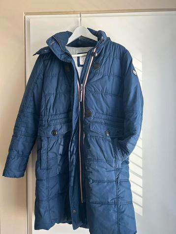 Esprit dames winterjas donkerblauw Maat S beschikbaar voor biedingen