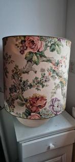 Prachtige grote broccante lampenkap bloemen 43x43 cm, Huis en Inrichting, Lampen | Lampenkappen, Ophalen of Verzenden, Zo goed als nieuw