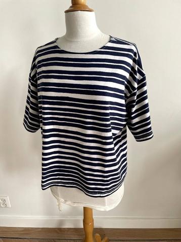 Marimekko Uniqlo: Nieuw gestreept shirt; korte mouw. Maat L beschikbaar voor biedingen
