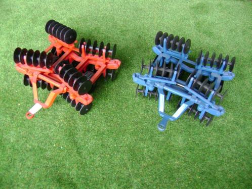 Getrokken schijveneggen van Tim Toys, Hobby en Vrije tijd, Modelauto's | 1:32, Zo goed als nieuw, Tractor of Landbouw, Overige merken