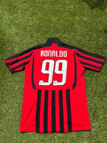 Officieel Ronaldo shirt beschikbaar voor biedingen