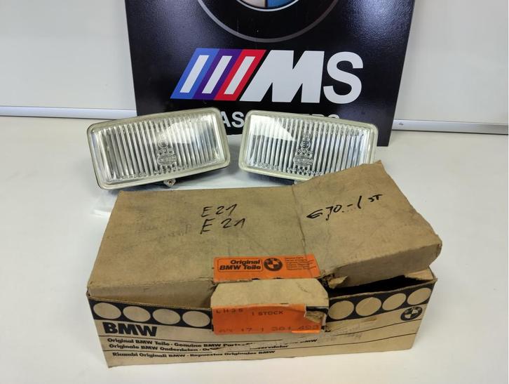 BMW E12 E23 Mistlampenset origineel N.O.S. 63171361498, Auto-onderdelen, Verlichting, BMW, Nieuw, Ophalen of Verzenden