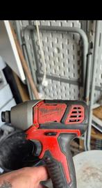 Milwaukee schroefmachine, Doe-het-zelf en Verbouw, Gereedschap | Boormachines, Ophalen of Verzenden, Gebruikt, Minder dan 400 watt