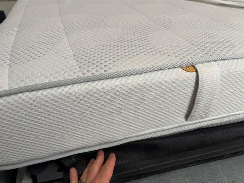 Morgana 100% latex alpura 200x180 matras, Huis en Inrichting, Slaapkamer | Matrassen en Bedbodems, Zo goed als nieuw, 200 cm, Tweepersoons