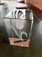 Glazen presse papier met tulp, Ophalen