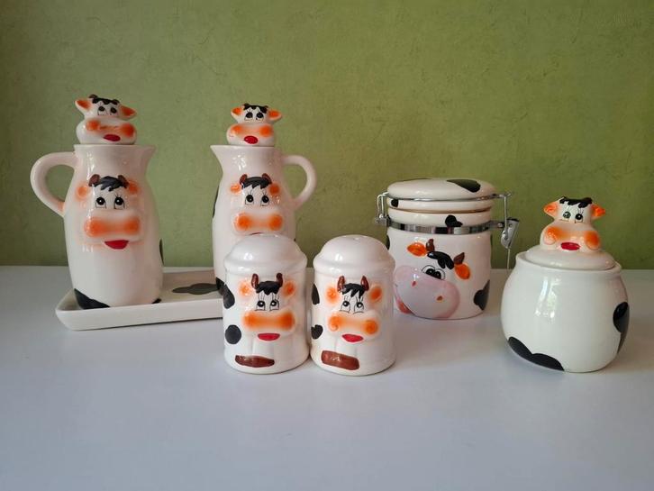 Leuke Koeien Servies Set - Aardewerk, Huis en Inrichting, Keuken | Servies, Zo goed als nieuw, Overige typen, Overige stijlen