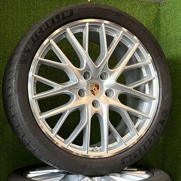 Originele 21 inch Porsche Panamera 971 Sport velgen banden  beschikbaar voor biedingen
