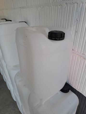 Jerrycan - 20 liter beschikbaar voor biedingen
