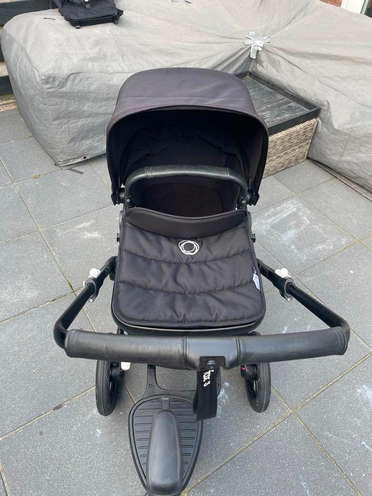 Bugaboo Fox 2 kinderwagen met meerijdplankje, Kinderen en Baby's, Kinderwagens en Combinaties, Zo goed als nieuw, Kinderwagen
