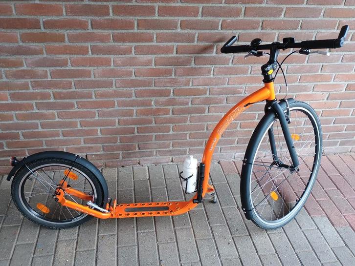 Z.g.a.n step Kickbike Sport G4 oranje, Fietsen en Brommers, Steps, Zo goed als nieuw, Kickbike, Ophalen