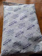 Silica-gel 500 gram netto om goed droog te houden zgan, Ophalen of Verzenden, Zo goed als nieuw
