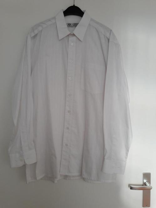 Prachtig overhemd met ingeweven patroon streepjes kleur wit., Kleding | Heren, Overhemden, Zo goed als nieuw, Halswijdte 41/42 (L)