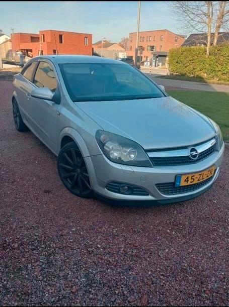 Opel Astra 1.8 16V GTC 2008 Grijs, Auto's, Opel, Particulier, Astra, Benzine, D, Hatchback, Handgeschakeld, Origineel Nederlands