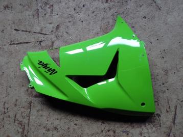 Kawasaki zx 10r rechter zijkap 06-07 beschikbaar voor biedingen