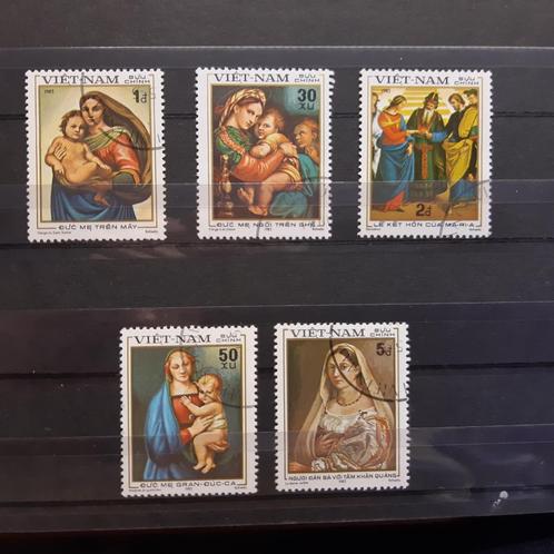 vd0958 Vietnam    1983  Rafael  schilderijen / religieus, Postzegels en Munten, Postzegels | Azië, Gestempeld, Zuidoost-Azië, Verzenden