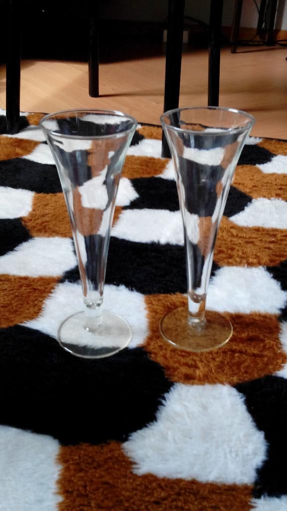Wijnglazen en champagneflutes, Verzamelen, Glas en Borrelglaasjes, Ophalen of Verzenden, Zo goed als nieuw, Overige typen