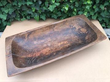 Te koop: Mooie, antieke houten broodschaal. beschikbaar voor biedingen