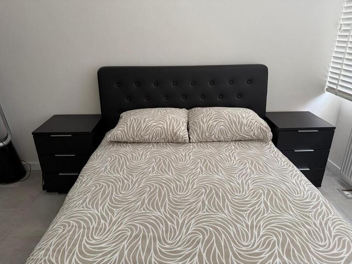 Complete Slaapkamer met Kledingkast, Bed en Nachtkastjes, Huis en Inrichting, Kasten | Kledingkasten, Zo goed als nieuw, 200 cm of meer