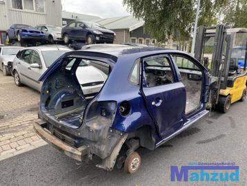 POLO 6R Chassis carroserie dorpel stijl scherm dak snijwerk beschikbaar voor biedingen