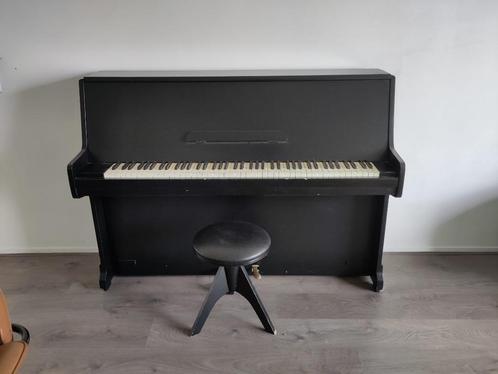 Piano gratis, Muziek en Instrumenten, Piano's, Gebruikt, Piano, Zwart, Ophalen