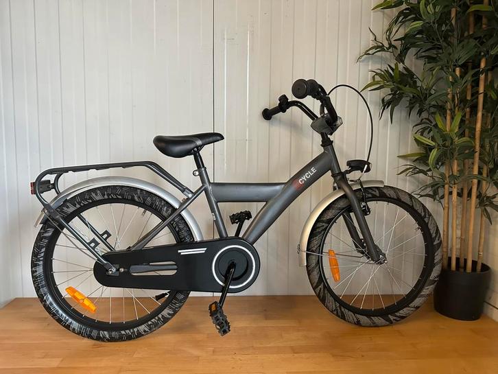 Jongensfiets 20 inch terugtraprem, Fietsen en Brommers, Fietsen | Jongens, Zo goed als nieuw, 20 inch, Ophalen