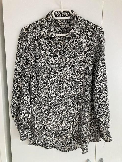 Mooie blouse van Zara, S/M, als nieuw., Kleding | Dames, Blouses en Tunieken, Zo goed als nieuw, Zwart, Ophalen of Verzenden