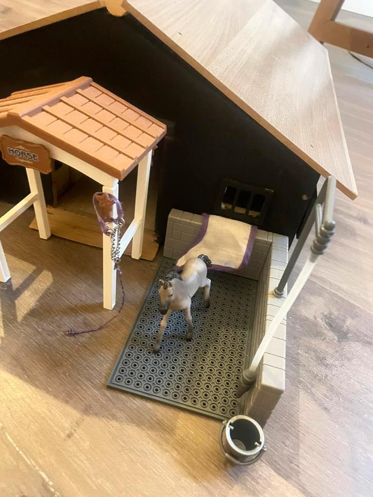Paarden manege, Kinderen en Baby's, Speelgoed | Playmobil, Zo goed als nieuw, Ophalen of Verzenden