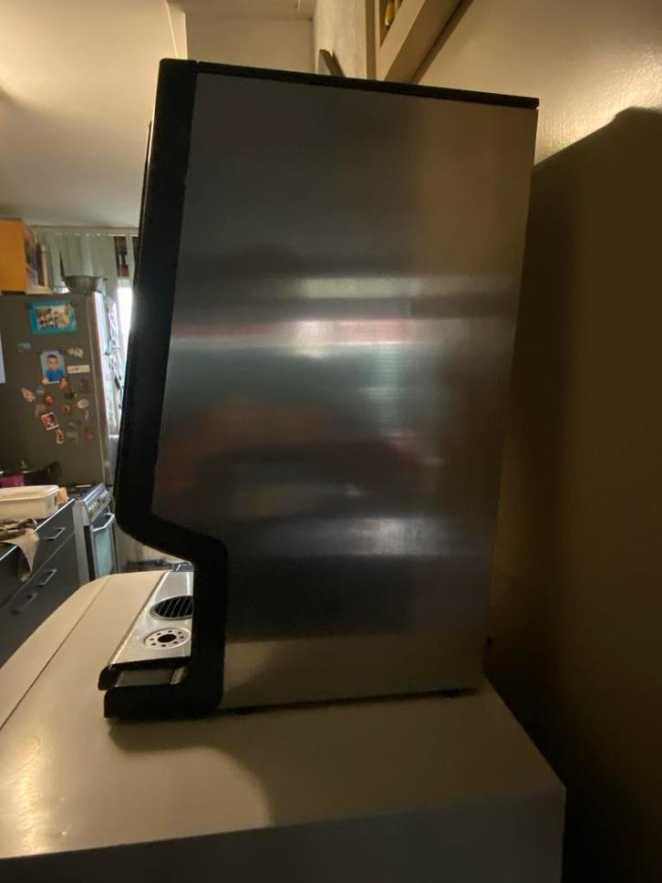 Professionele Koffiemachine - Zo Goed Als Nieuw!, Zakelijke goederen, Horeca | Keukenapparatuur, Koffie en Espresso, Gebruikt