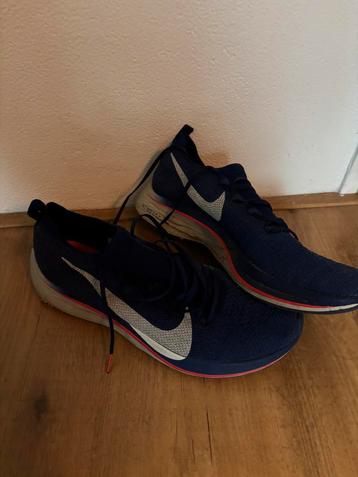 Nike Racing lichtgewicht maat 47 beschikbaar voor biedingen