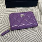 Chanel Classic Quilted Zip-Rond Portemonnee Paars Lamsleer, Sieraden, Tassen en Uiterlijk, Portemonnees, Overige merken, Paars