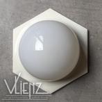 Vintage, retro hexagon lamp, wandlamp, plafondlamp zeshoek, Huis en Inrichting, Lampen | Plafondlampen, Vintage, retro, Gebruikt
