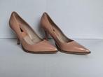 Pumps beige maat 37, Pumps, Ophalen of Verzenden, Gedragen, Zara