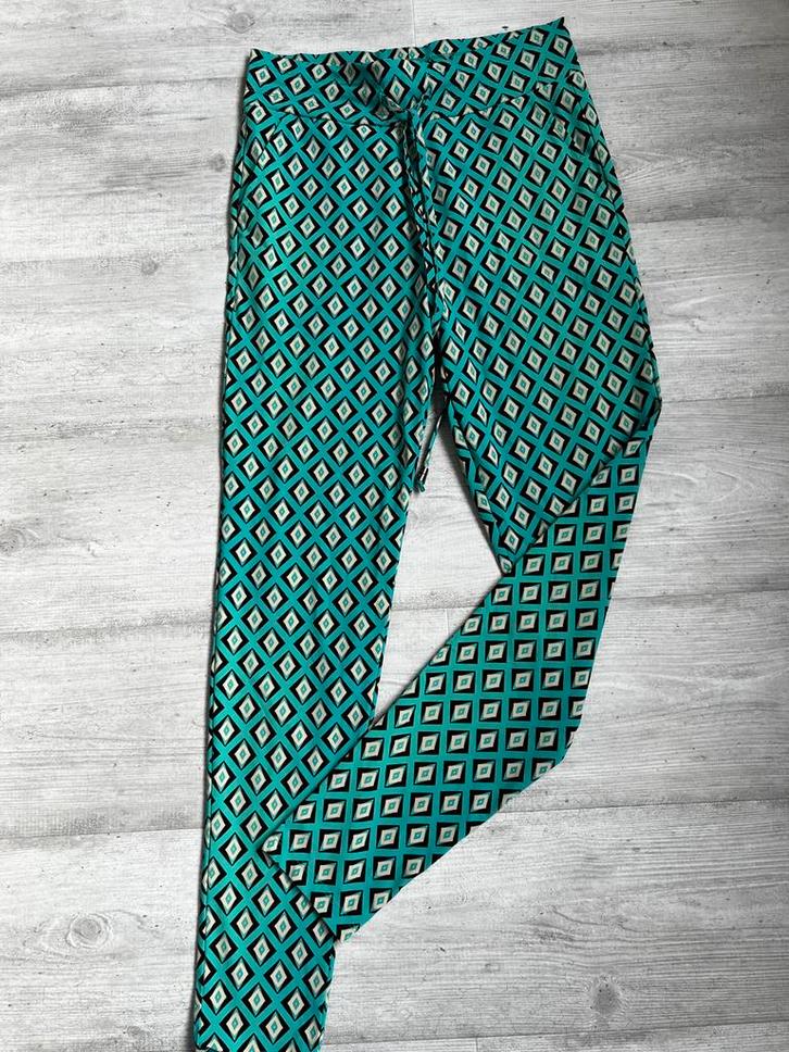 Mi Piace Travelstof Broek S, Kleding | Dames, Broeken en Pantalons, Zo goed als nieuw, Maat 36 (S), Overige kleuren, Lang, Ophalen of Verzenden