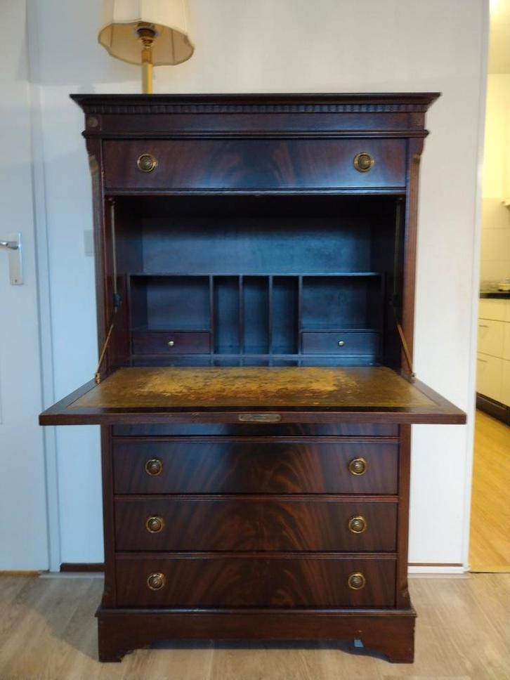 Secretaire met klep en veel opbergruimte, Antiek en Kunst, Antiek | Meubels | Kasten, Ophalen