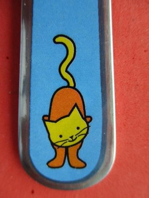 (KB4121)  Kinderbestek Blauw met poes vork, Kinderen en Baby's, Overige Kinderen en Baby's, Gebruikt, Ophalen of Verzenden