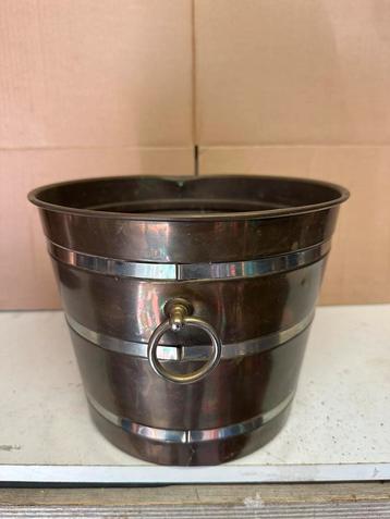 Koperen champagne ijsemmer beschikbaar voor biedingen