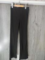 Zgan h&m Flared broek zwart 2 x gedragen, Broek, Meisje, H&M, Ophalen of Verzenden