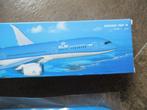 KLM Bouwpakket Boeing 787-9 nieuw in de verpakking € 15, Nieuw, Ophalen of Verzenden, Schaalmodel