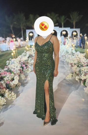 Groene Galajurk met Pailletten - Maat 38/40 (M) beschikbaar voor biedingen